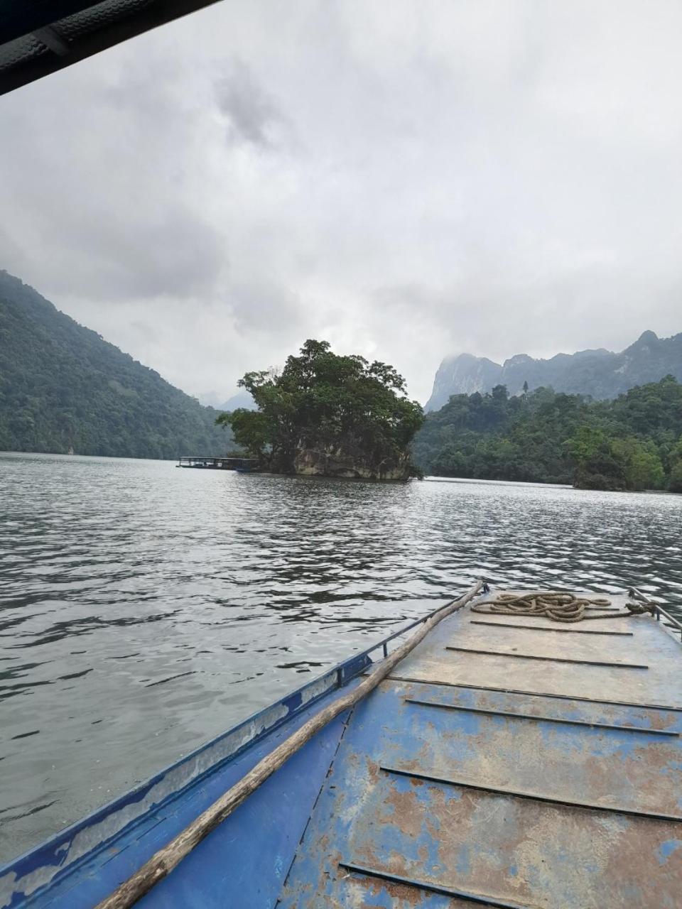 Готель Khach San Vuon Quoc Gia Ba Be Bac Kan Екстер'єр фото