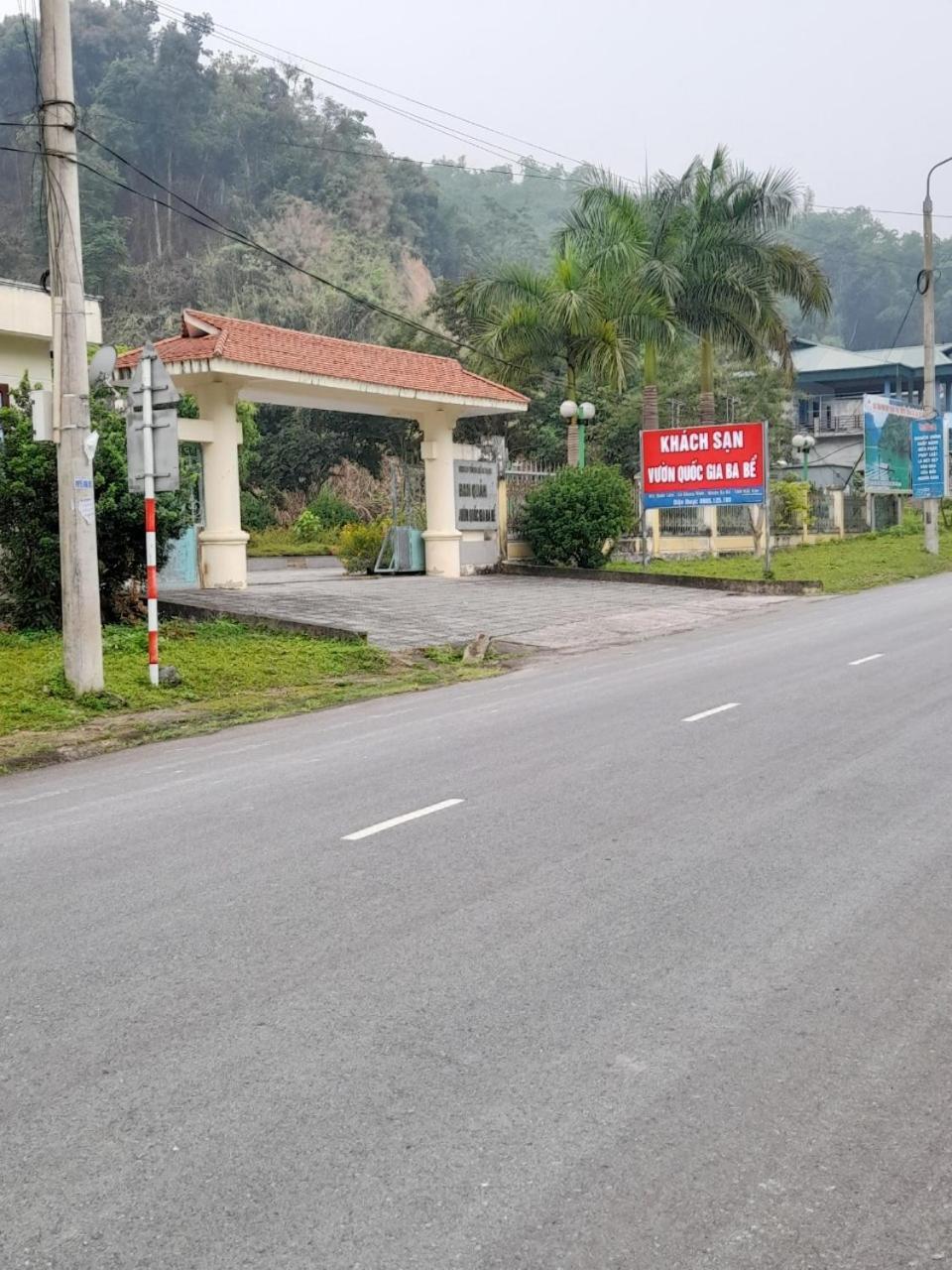 Готель Khach San Vuon Quoc Gia Ba Be Bac Kan Екстер'єр фото